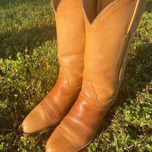 Vintage Frye Cowboy Western Boots Women Size 6.5 B Tan Made In USA